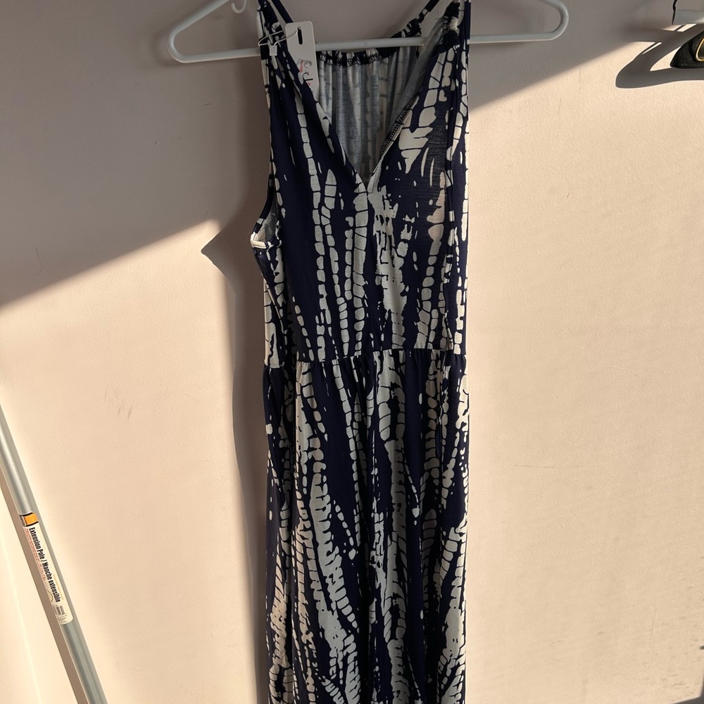 Navy and White Sleeveless Maxi Dress